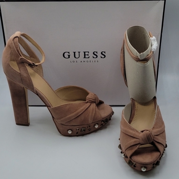 Guess Kenzie2 light pink suede peep toe heels 8.5 - Picture 2 of 11
